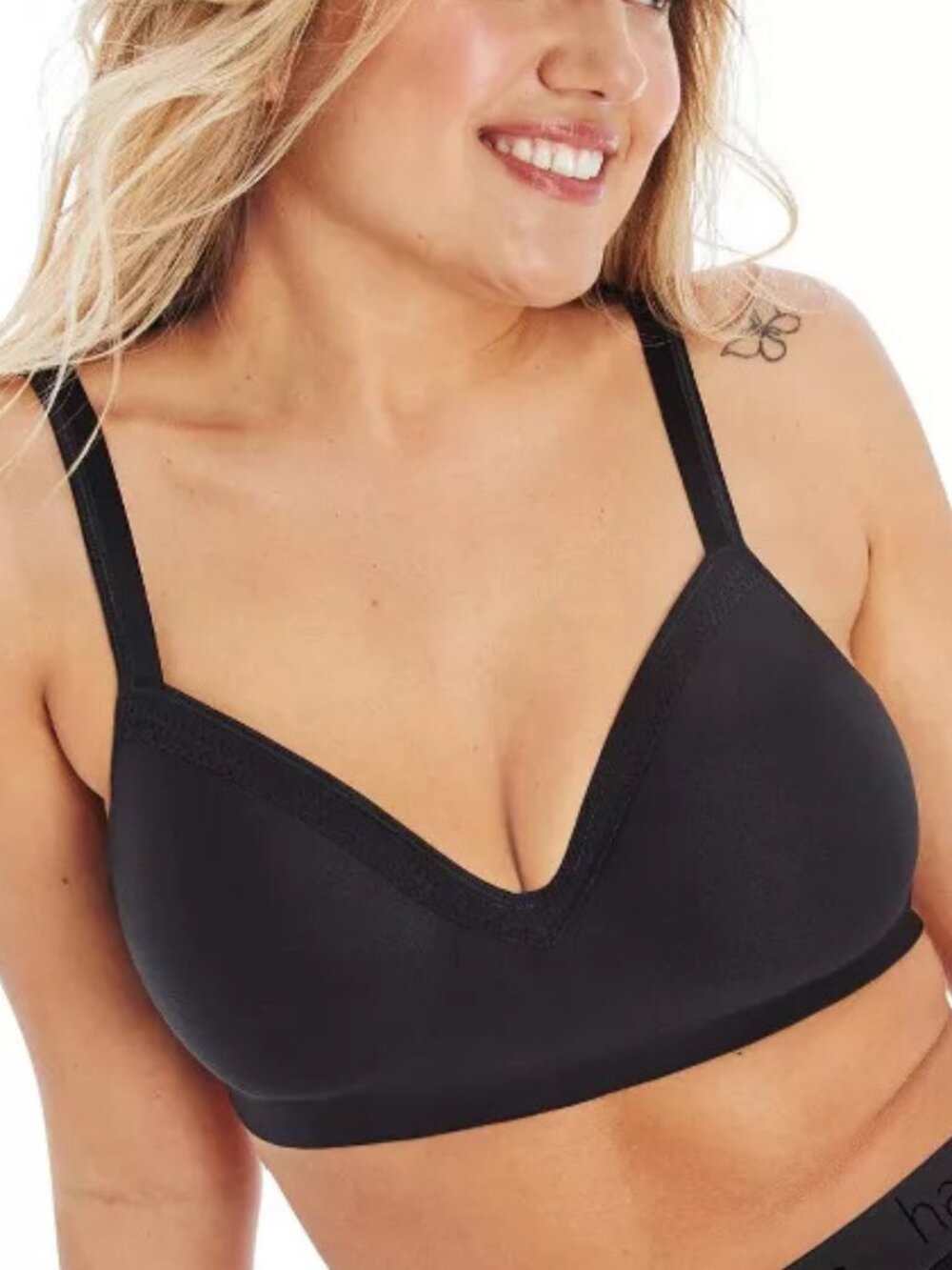 Hanes Foam Evolution Women’s Wireless T-Shirt Bra